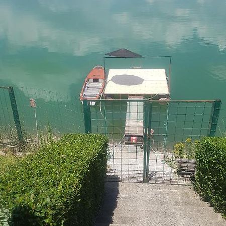 Lake House 노비파자르 외부 사진